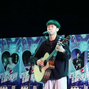 周兰献日三部曲顺序
